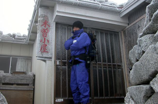 極寒の夜が明けると、そこは、雪国だった！