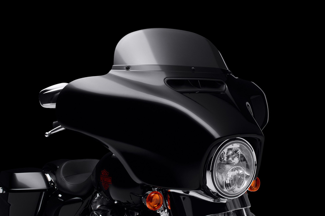 ハーレーダビッドソンが「エレクトラグライド スタンダード」を発売