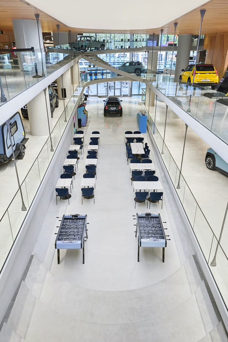 ル・デフィレー・ルノー（photo：Renault）