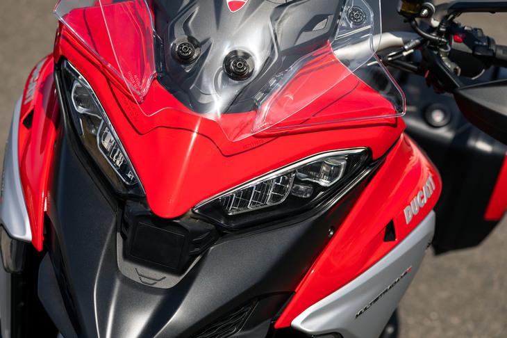 ドゥカティ・ムルティストラーダV4 S