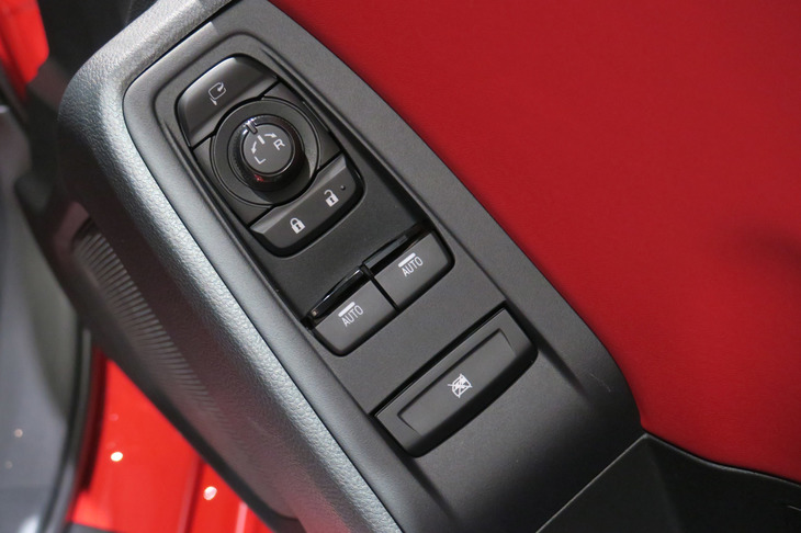 トヨタGR 86（ドアコンソール）