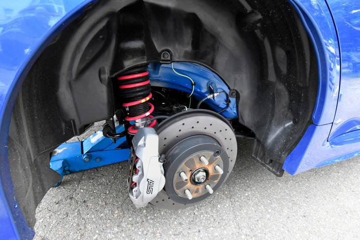 スバルWRX STIタイプRA-R（リアサスペンション）