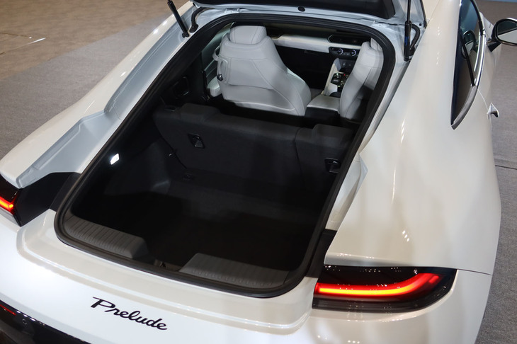 ホンダ・プレリュード（ラゲッジルーム）