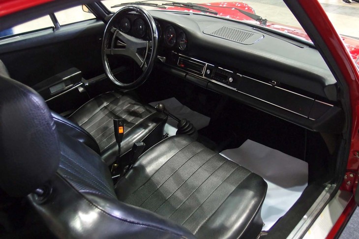 ポルシェ911E（1973年）