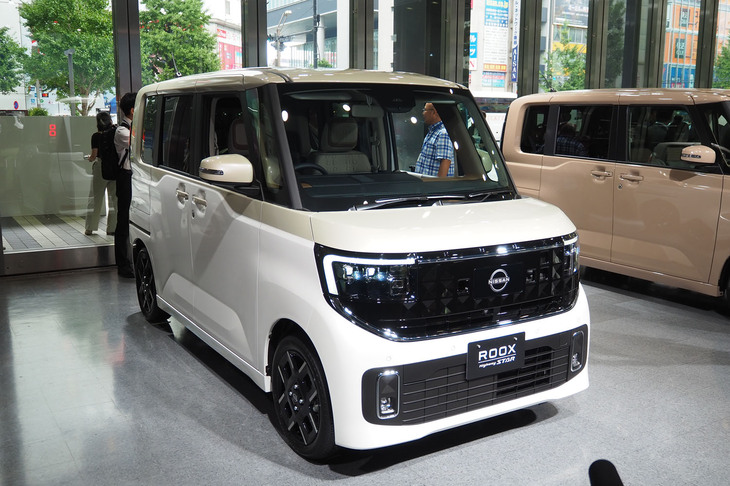 日産ルークス ハイウェイスター（フロントビュー）