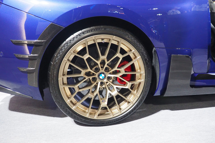 BMW M2 CS（Mパフォーマンスパーツ装着モデル）