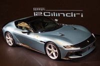 自然吸気の12気筒エンジン搭載　フェラーリの新型スーパースポーツ「12 Cilindri（12チリンドリ）」日本初披露