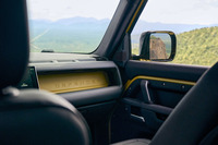 100台限定！ 「ディフェンダー」に冒険心をかき立てる特別仕様車が登場の画像