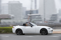 今回試乗した「S」グレードの車重は、「ロードスター」の中で最軽量の990kg。