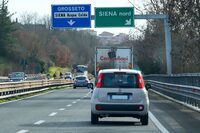 2022年12月に起きた事故現場付近を走行してみる。この道を誤進入したクルマが逆走してきたという。