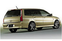 三菱「ランサーセディアワゴン」に特別仕様車