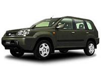 日産「エクストレイル」に新グレード追加