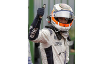 予選でまさかの初ポールポジションを決めてみせたニコ・ヒュルケンベルグ。23歳のドイツ人ルーキーは、真っ向勝負でチャンピオンマシン、レッドブル「RB6」を1秒以上突き放した。レースではあっという間に3位に落ちたが、アロンソ、ハミルトンには善戦。ピットストップのタイミングでマクラーレンに先を越され、結果8位でレースを終えた。シーズン途中、来季の残留が微妙とうわさされていたが、この活躍は大きな弾みとなるはずだ。（写真＝Williams）