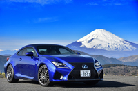 レクサスRC F