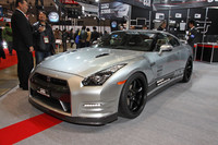 「HKS」の「R35 GT1000コンセプト」。タイムアタックなどを想定した仕様で、見た目はほぼノーマルだが、エンジンは1000psオーバーまでチューンされており、ノーマルタイヤを履いた状態で富士スピードウェイを1分45秒台で走るという。