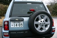 写真をクリックするとシートが倒れるさまが見られます。