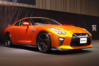 月に1度の特別なメールマガジン『月刊webCG通信』　頂上対決！ 「ホンダNSX」と「日産GT-R」の画像