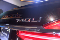 「740Li」のバッジ。