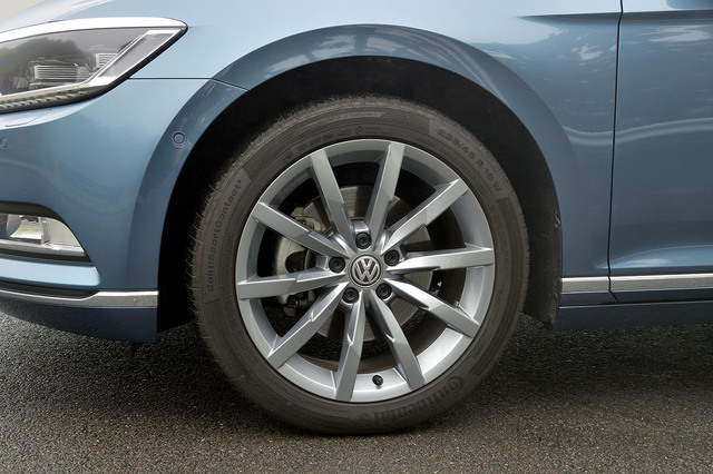 フォルクスワーゲン・パサートTDIハイライン（FF/6AT）【試乗記】 長