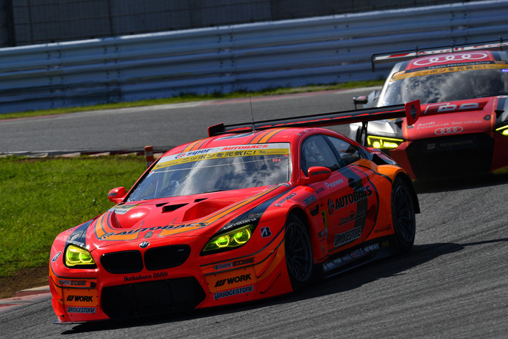 GT300クラスで勝利した、No.55 ARTA BMW M6 GT3（高木真一／小林崇志）。