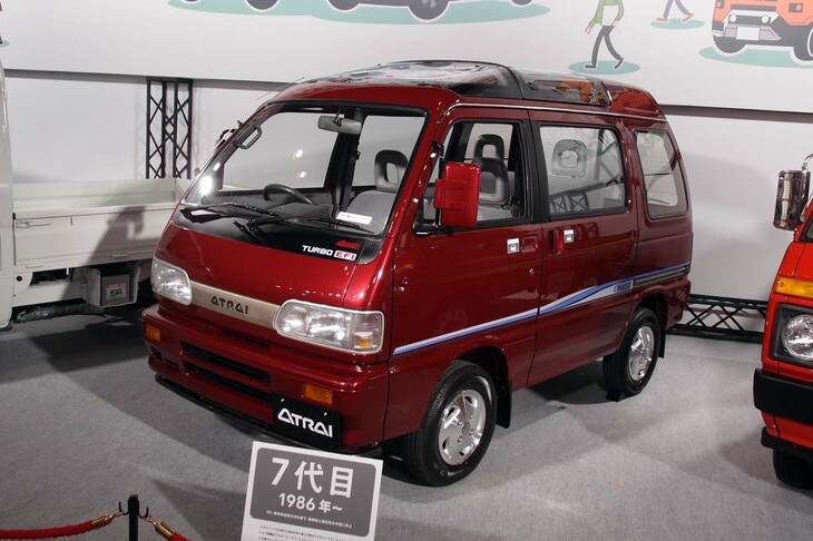 ダイハツ・アトレー（7代目ハイゼットの乗用モデル）