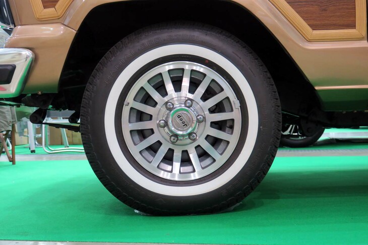 ジープ・グランドワゴニア（1988年／BUDDY-AUTO）