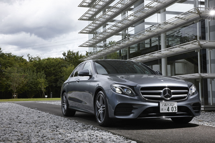 メルセデス・ベンツE200アバンギャルド スポーツ