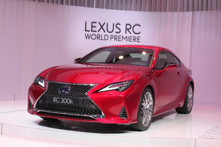 レクサスRC