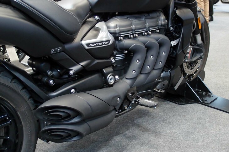 トライアンフ・ロケット3 Rブラック