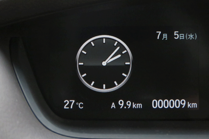 ホンダN-BOX G・EX Honda SENSING（メーター内のインフォメーションディスプレイ）