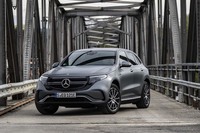 メルセデス・ベンツEQC400 4MATIC