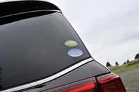 「エルグランド」の2.5リッターモデルは、全車エコカー減税に適合。自動車取得税および重量税が75％減免される。