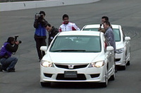 プログラム半ば、市販予定の「シビック・タイプR」プロトタイプも紹介された。