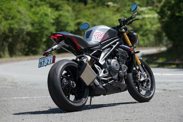 トライアンフ・スピードトリプル1200RS（6MT）【レビュー】 過激な