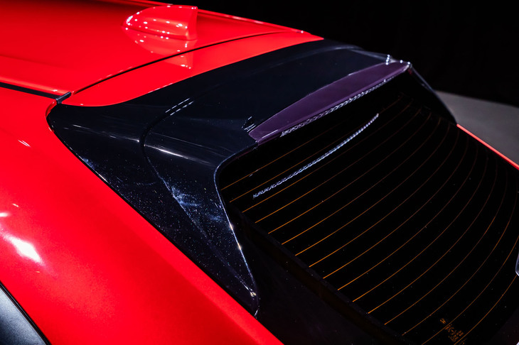 ホンダ・ヴェゼルe：HEVモデューロXコンセプト（テールゲートスポイラー）