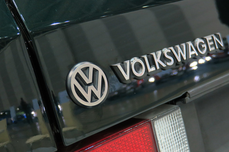 フォルクスワーゲン・ゴルフ カブリオレ クラシックライン（1993年）／スピニングガレージ