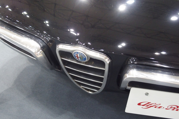 アルファ・ロメオ・スパイダー デュエット1300ジュニア（1969年）／Auto Alpha-1