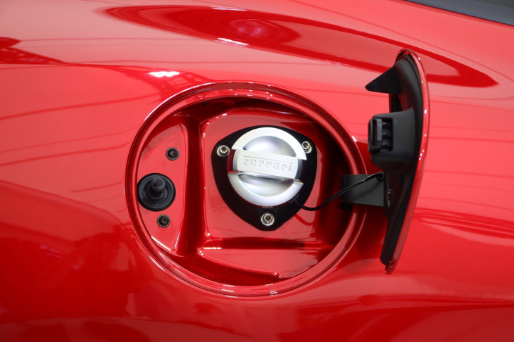 フェラーリ・アマルフィ（給油口）