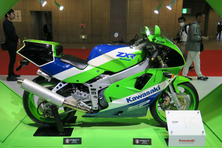 スズキZXR400R（1990年）