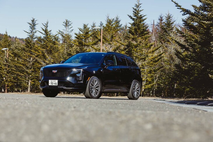 キャデラックXT4スポーツ