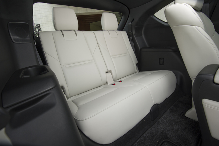 「CX-8」の3列目シート。乗車定員は2人である。