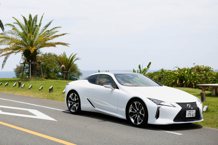 「レクサスLC」