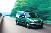 「ルノー・カングー」の運転がもっと楽しい5MT仕様を追加