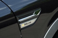 ルノー・アルカナR.S.ラインE-TECHハイブリッド