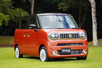 ライバルとの競争が生んだニューフェイス　「ワゴンRスマイル」の投入に見るスズキの狙い