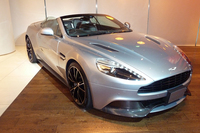 アストン・マーティン ヴァンキッシュ ヴォランテ