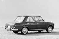 「ダットサン・ブルーバード1200SS」（1964年）。同時期のピニンファリーナ作品からみるに、日本の5ナンバー枠さえなければ、たとえ尻下がりでも、のびのびしたデザインになっただろう。