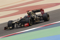 ロータスは、文字通り今年のダークホース的存在。2007年チャンピオンのライコネン（写真）は、トップのベッテルを1秒以内に捉えたが抜けず2位。「勝てるチャンスはあった」と、相変わらずの涼しい顔で悔しさをにじませるコメントを残したが、2009年イタリアGP以来となるF1の表彰台でシャンパンファイトを楽しんだ。チームメイトのグロジャンは3位。自身初ポディウム、フランス人ドライバーとしては1998年ベルギーGP、ジャン・アレジ以来の表彰台となった。（Photo=Lotus）