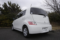 トヨタbB 1.3S（FF/4AT）【ブリーフテスト】の画像