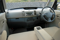 ダイハツ・タントX（4AT）【ブリーフテスト】の画像